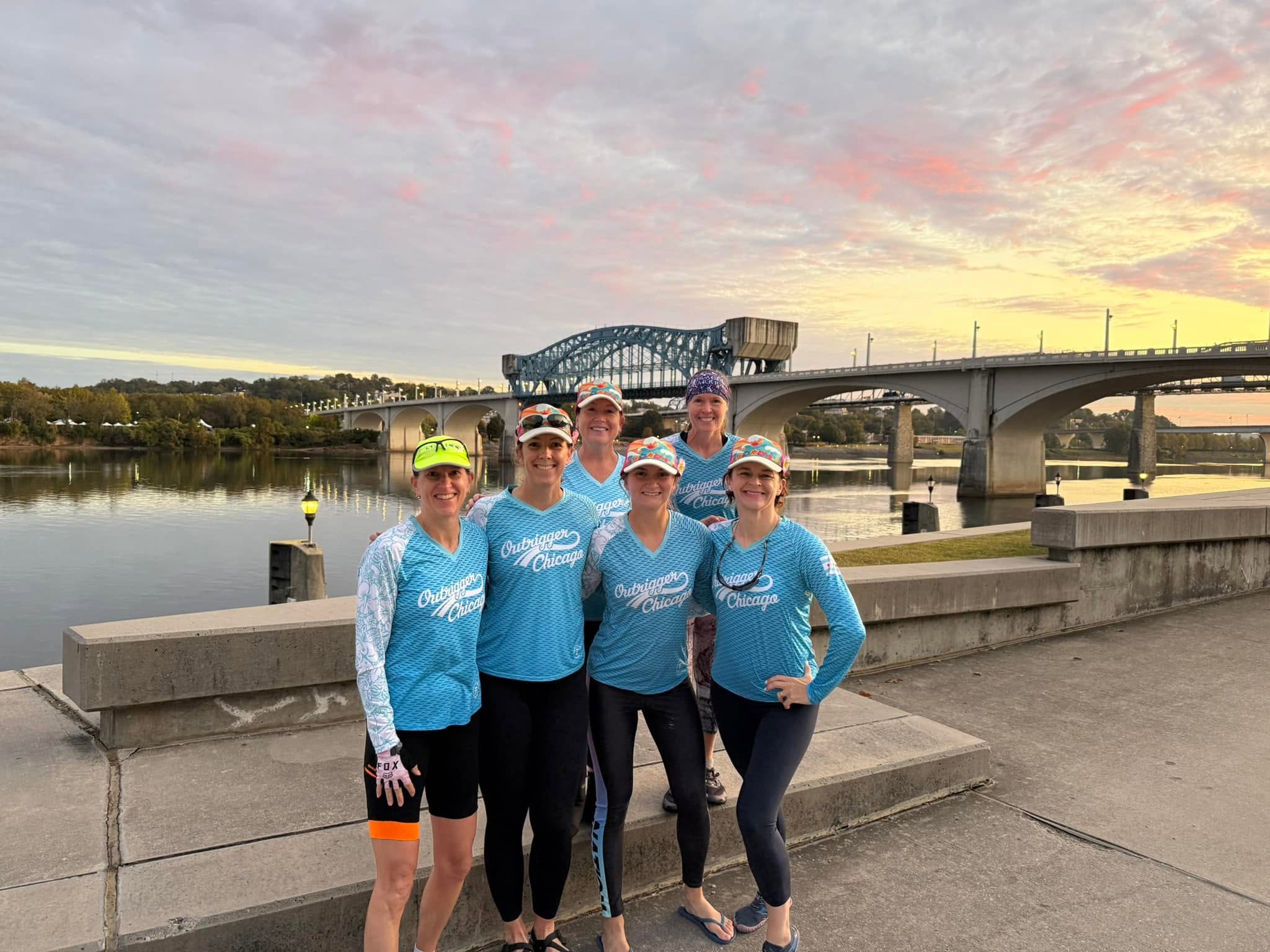 Outrigger Chicago women's crew at Chattajack 2025 sunrise